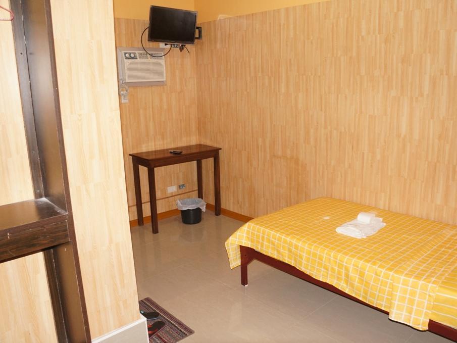 Daylight Inn Davao City Esterno foto